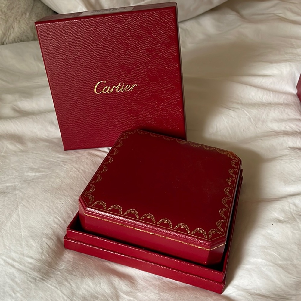 CARTIER LOVE necklace box